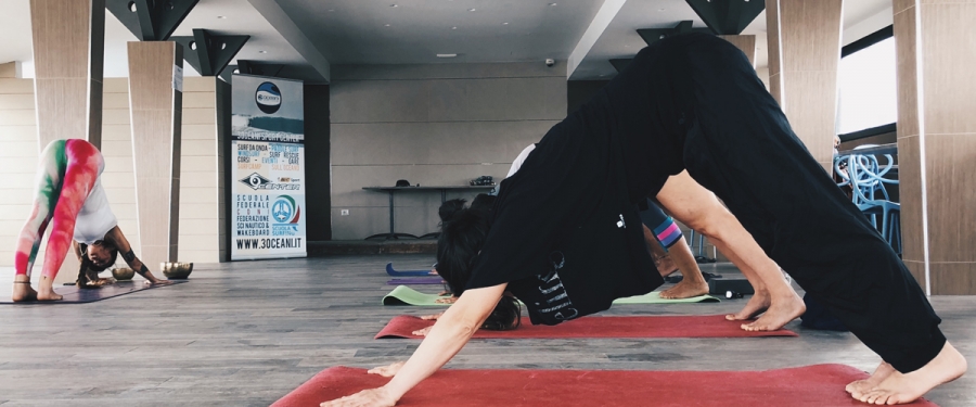 ELL YOGA OSPITE IL 5 MAGGIO 2018 A PORTO CESAREO LIDO LE DUNE | 3OCEANI SPORT CENTER